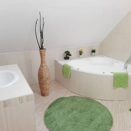 Lägenhet Sunny Garden *